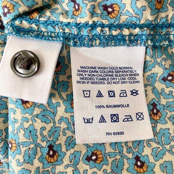 Lands’ End Floral Button-Down Blouse Size 8 - Picture 5 of 5